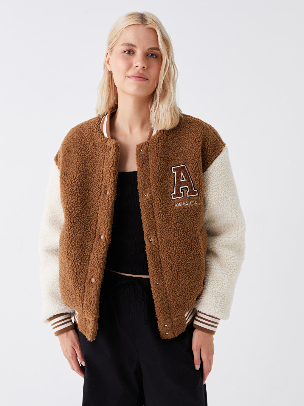 Women's College Collar Embroidered Teddy Coat