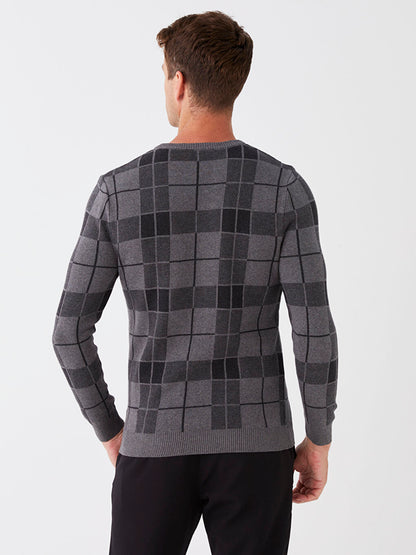 Crew Neck Long Sleeve Plaid Men's Knitwear Sweater