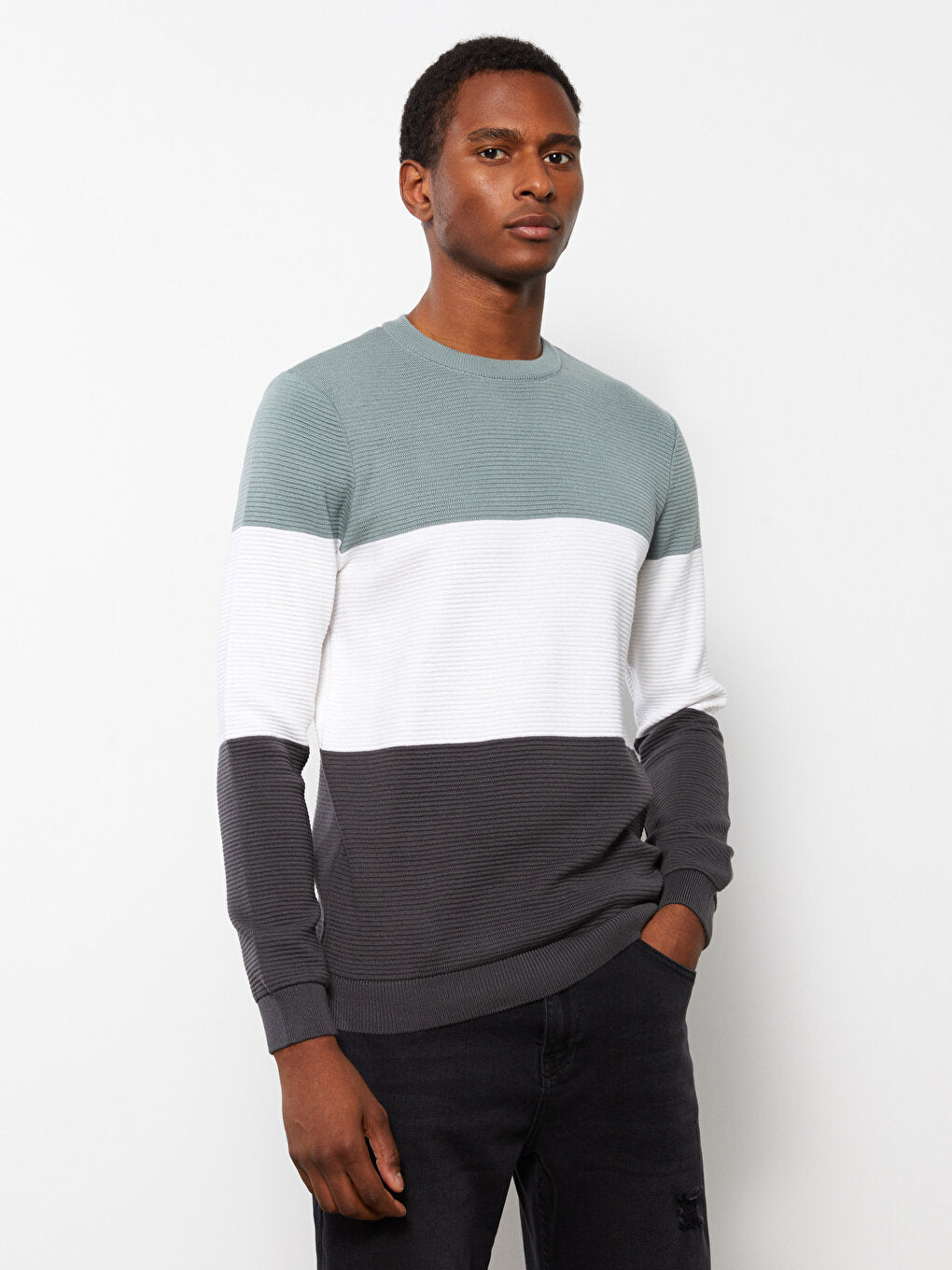 Crew Neck Long Sleeve Color Block Men's Knitwear Sweater