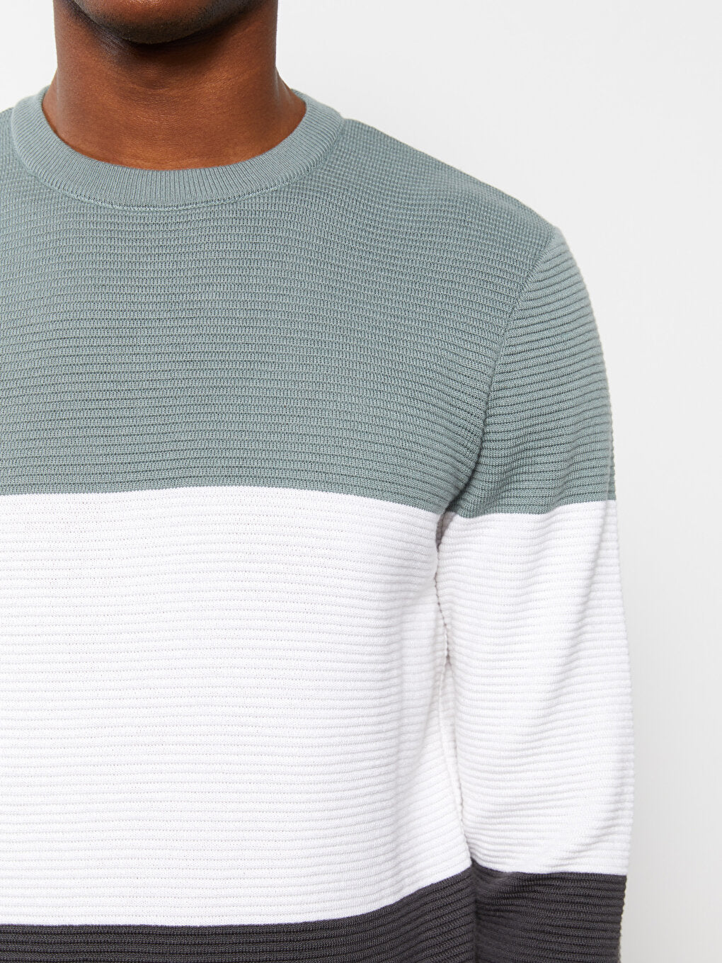 Crew Neck Long Sleeve Color Block Men's Knitwear Sweater