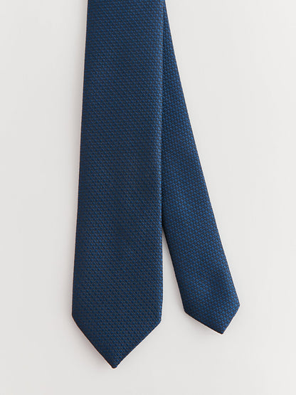 Patterned Thin Men's Tie