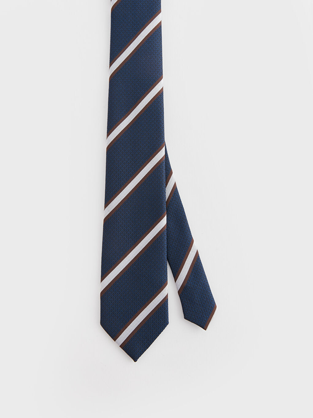 Patterned Thin Men's Tie