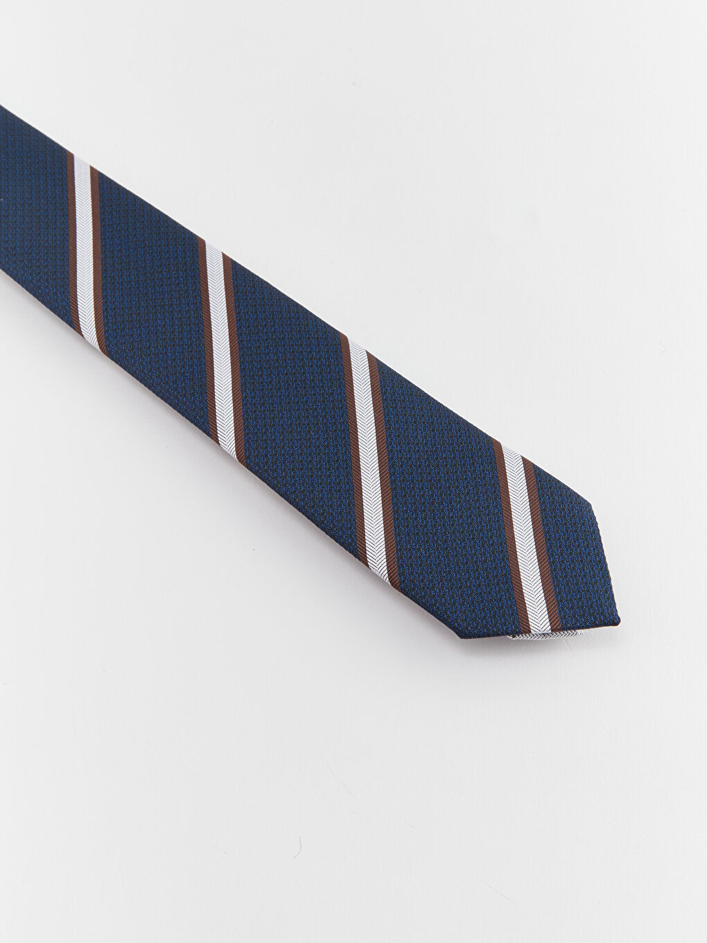 Patterned Thin Men's Tie