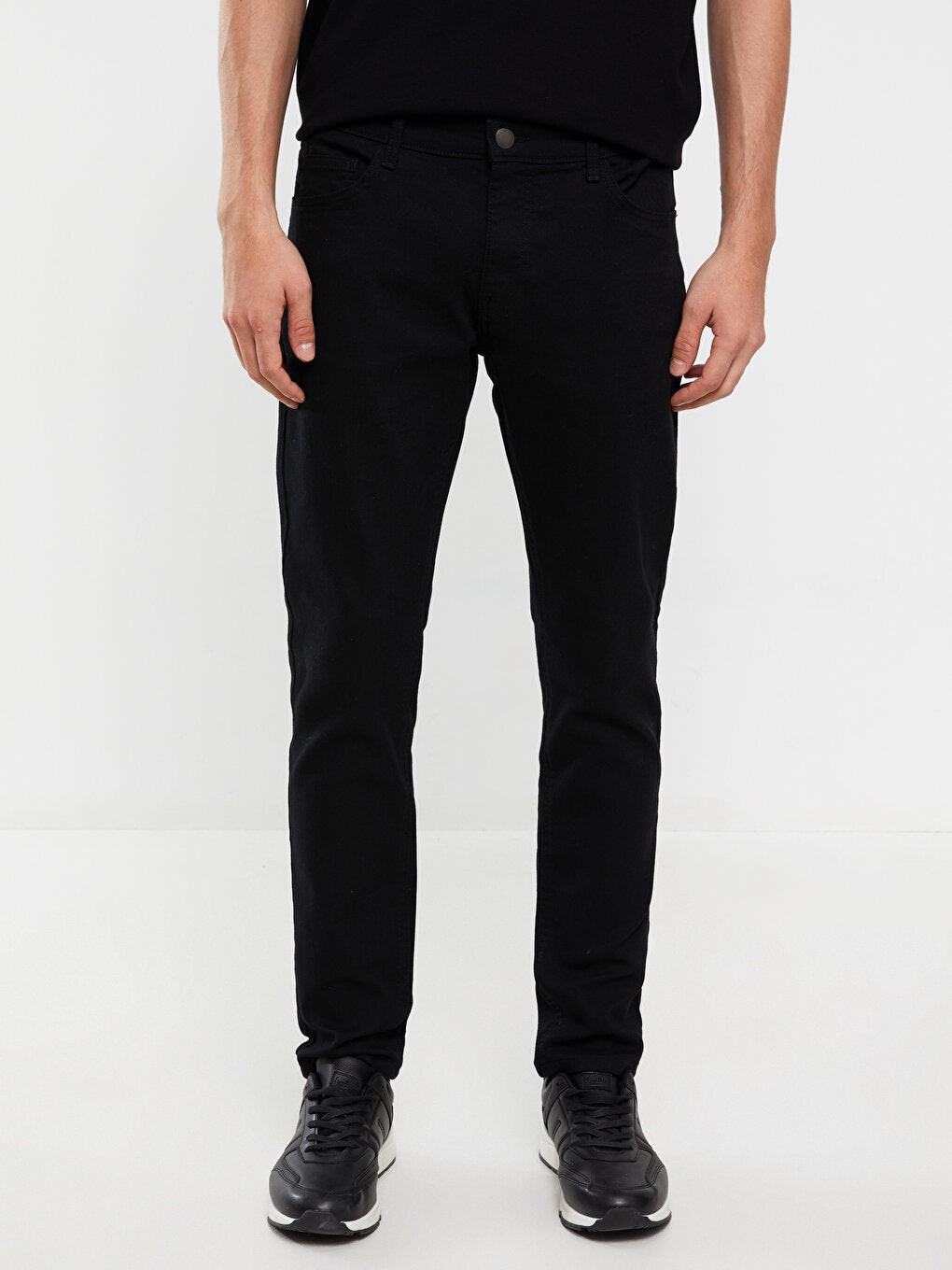 750 Slim Fit Men's Jean Trousers