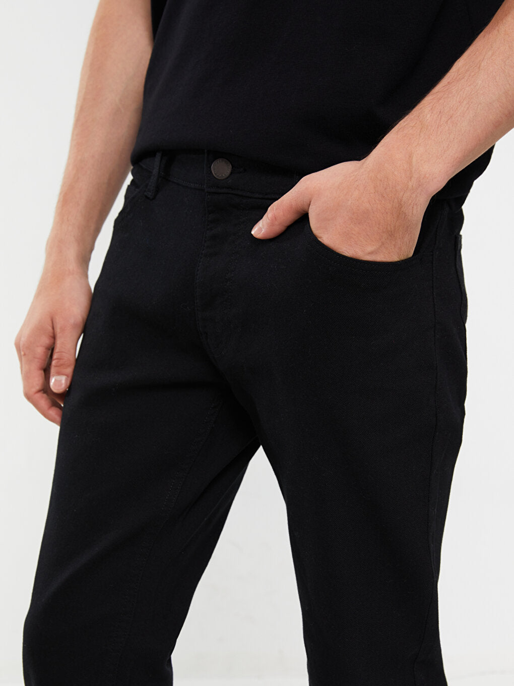 750 Slim Fit Men's Jean Trousers