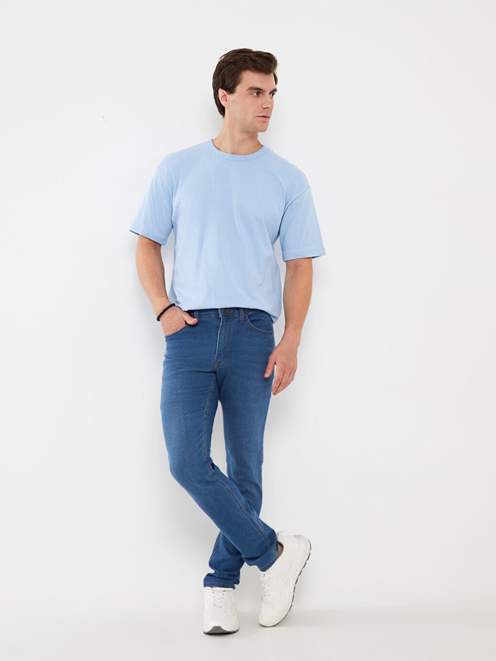 750 Slim Fit Men's Jean Trousers