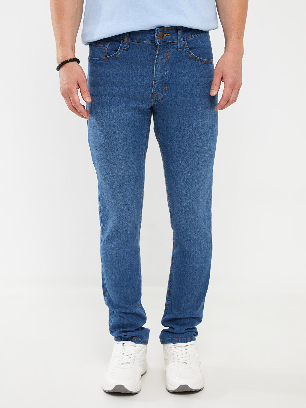 750 Slim Fit Men's Jean Trousers