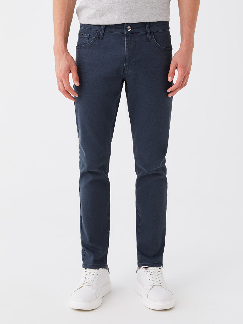 750 Slim Fit Men's Jean Trousers