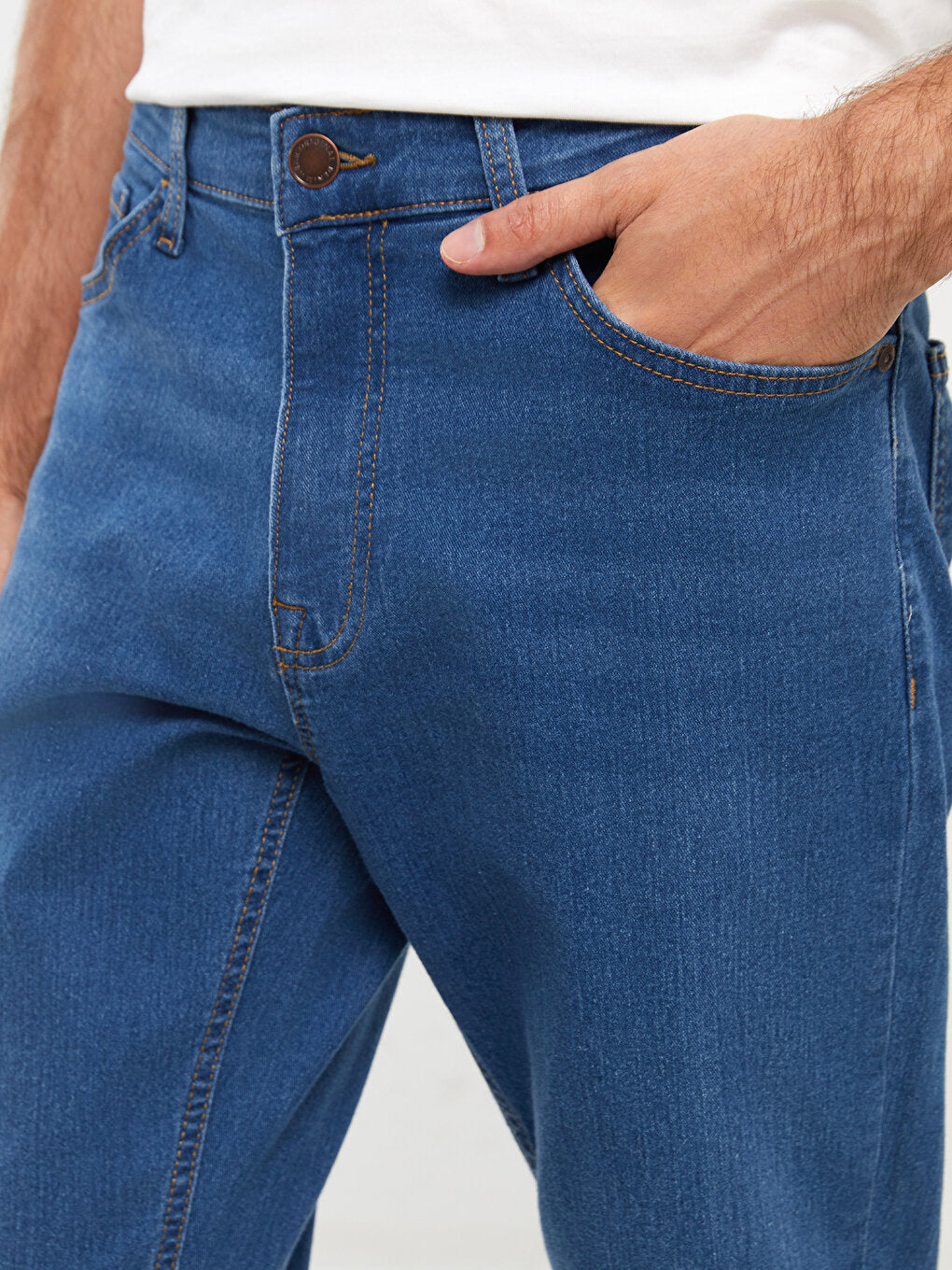 779 Regular Fit Men's Jean Trousers