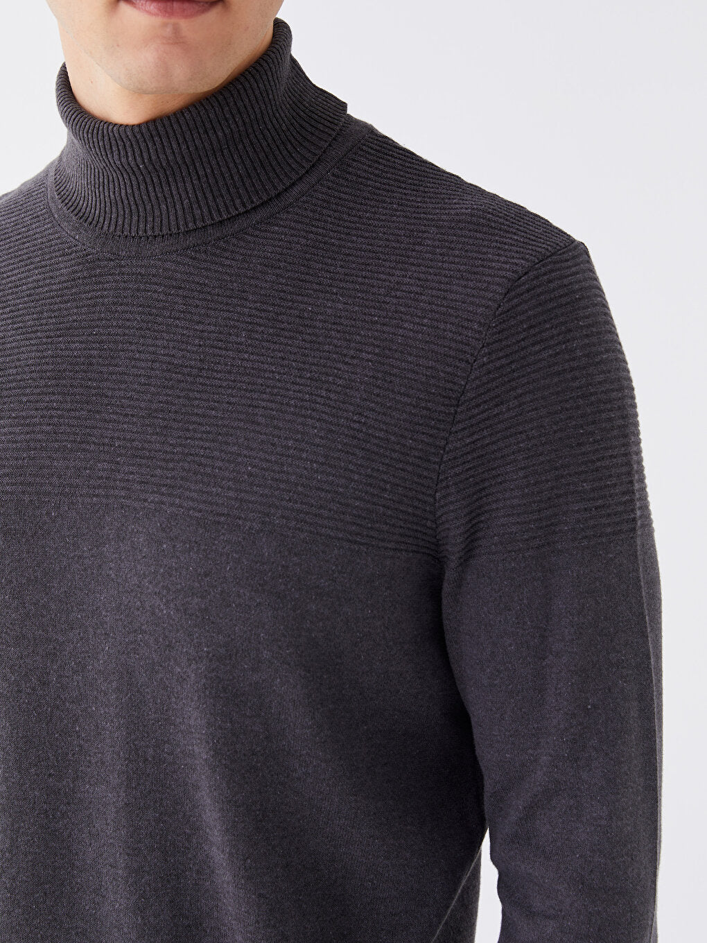 Turtleneck Long Sleeve Men's Knitwear Sweater