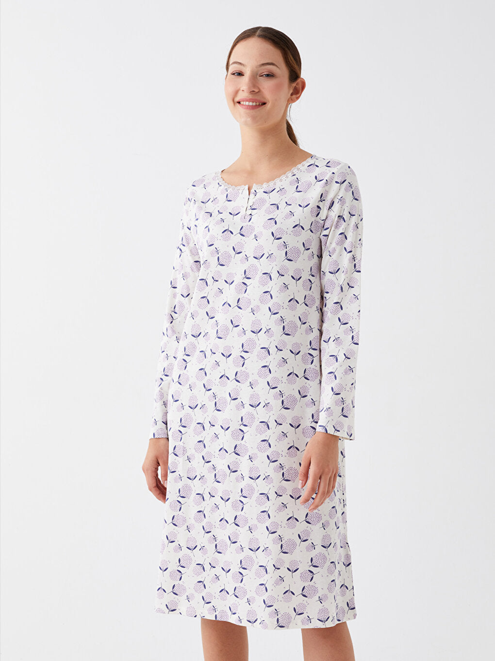 Wacky Collar Floral Long Sleeve Women's Nightgown