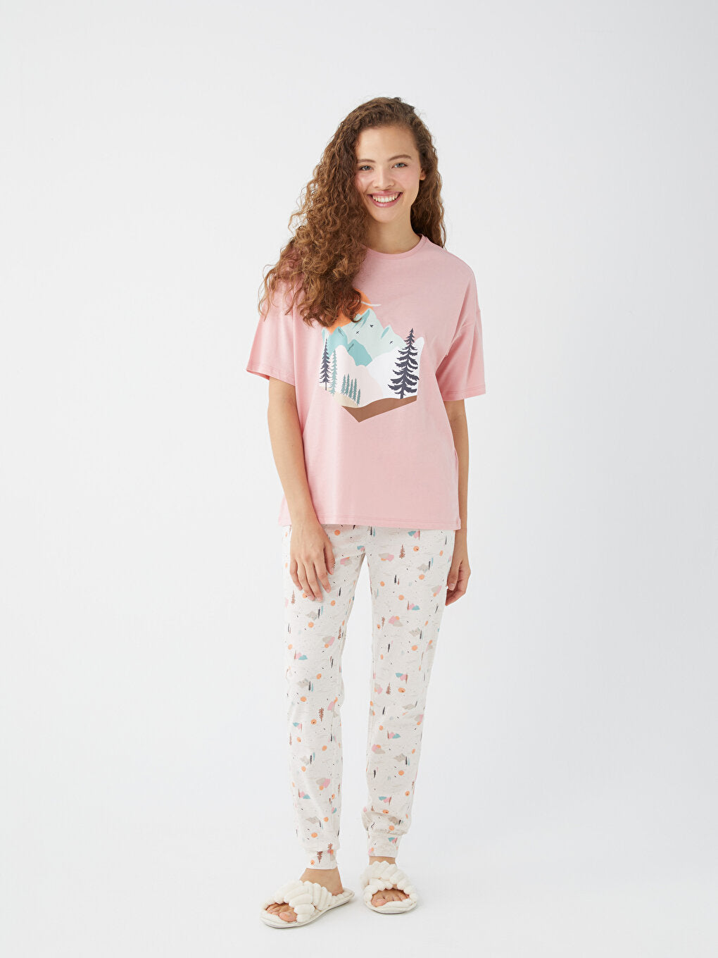 Crew Neck Printed Short Sleeve Women's Pajama Set