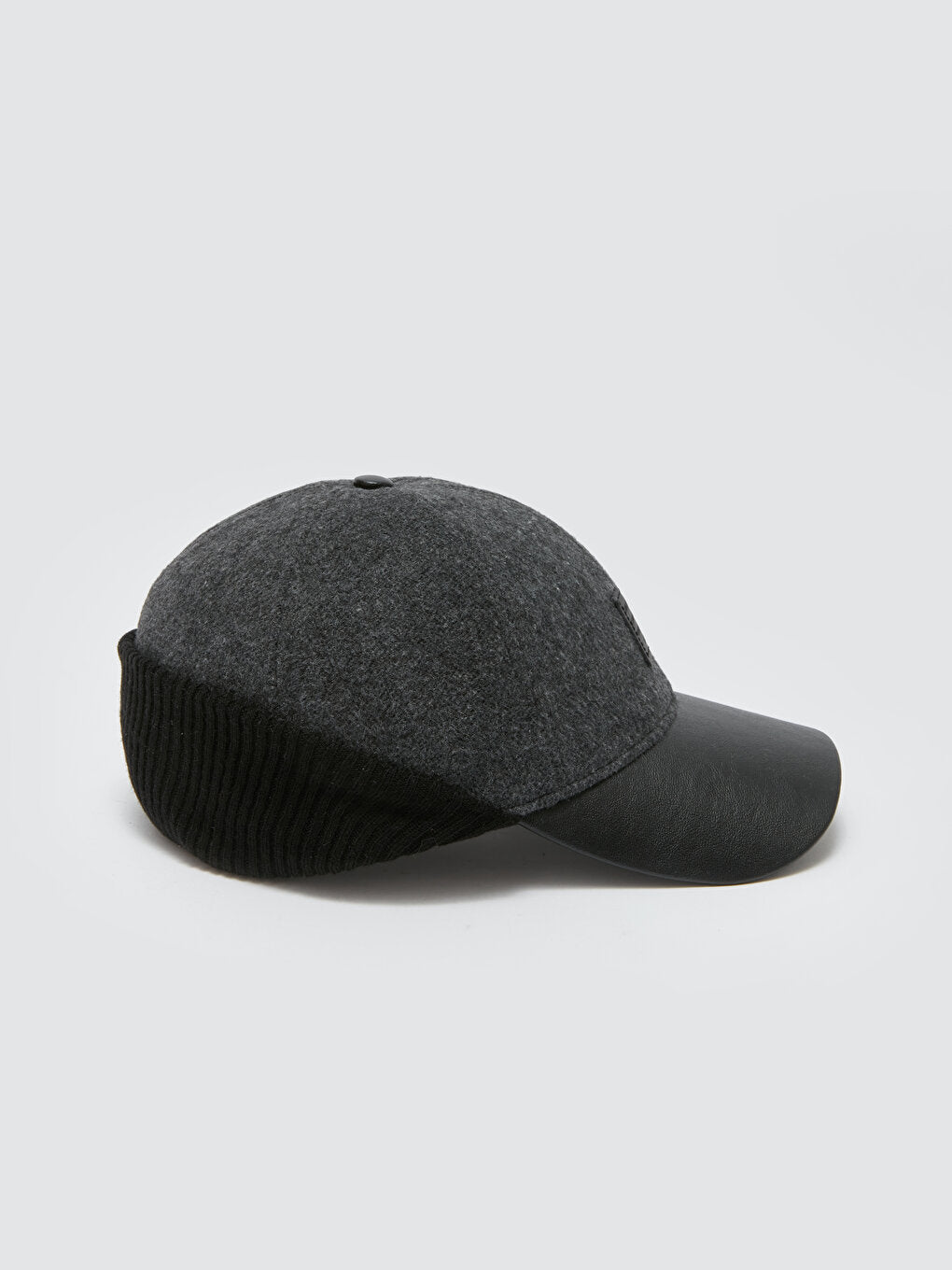 Label Embroidered Men's Cap Hat