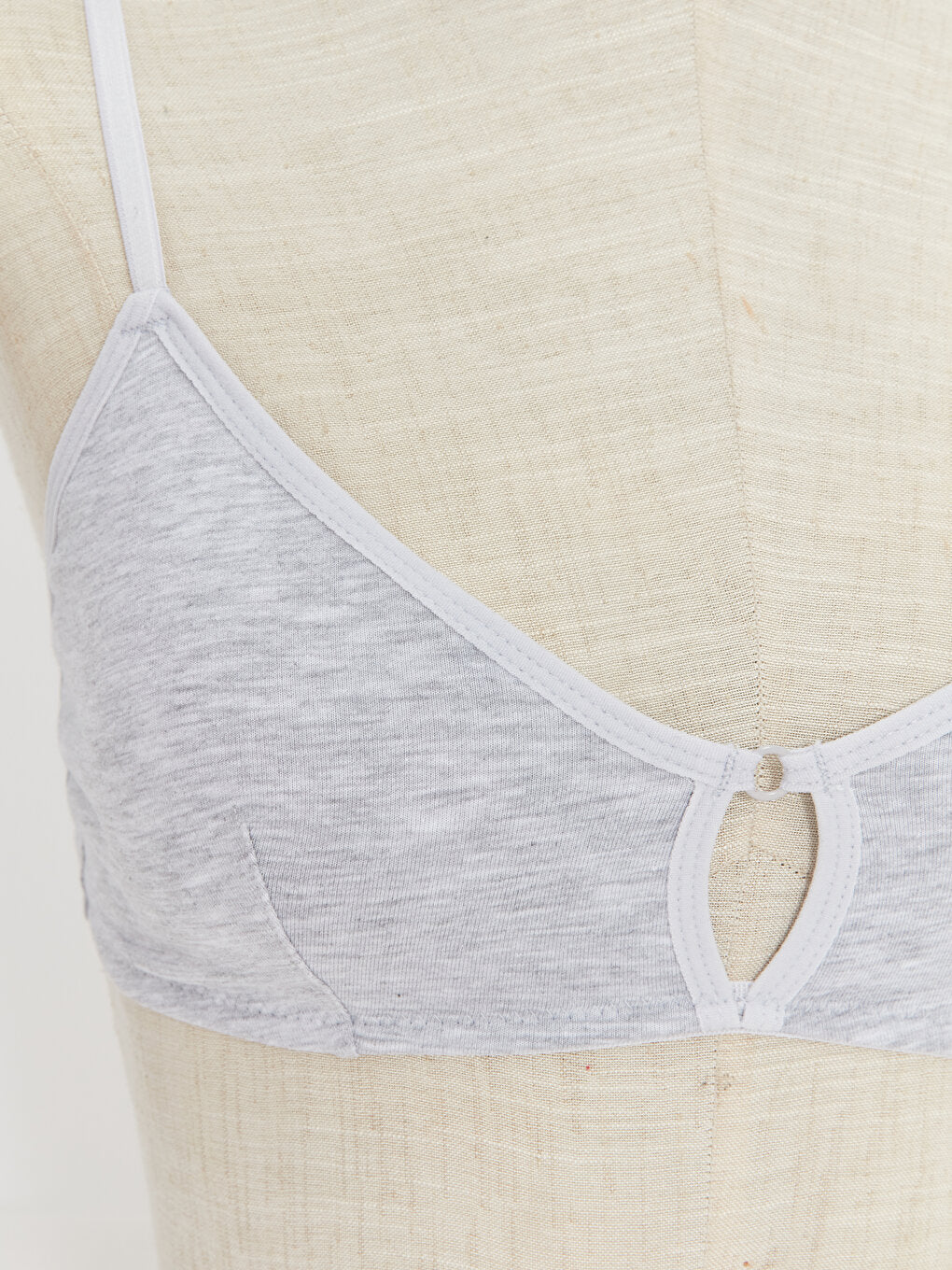 Non-wireless Padding Plain First Bra