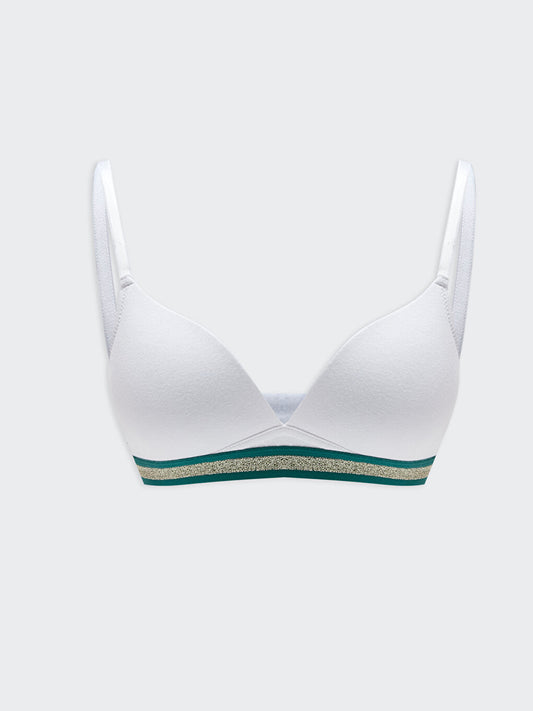 The first bra with no underwire and no padding