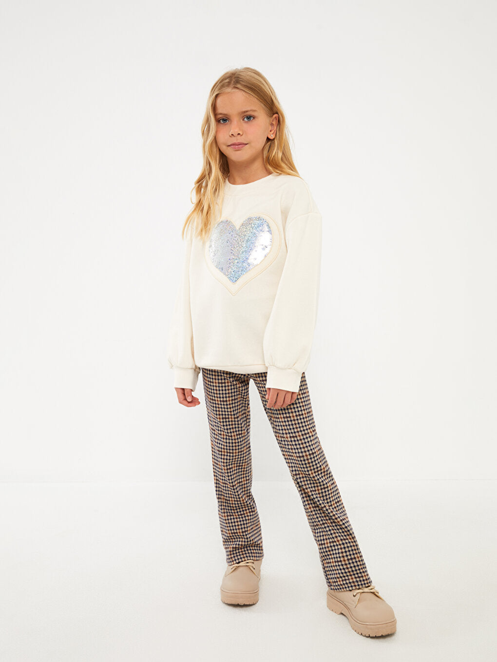 Crew Neck Sequin Embroidered Long Sleeve Girl's Sweatshirt