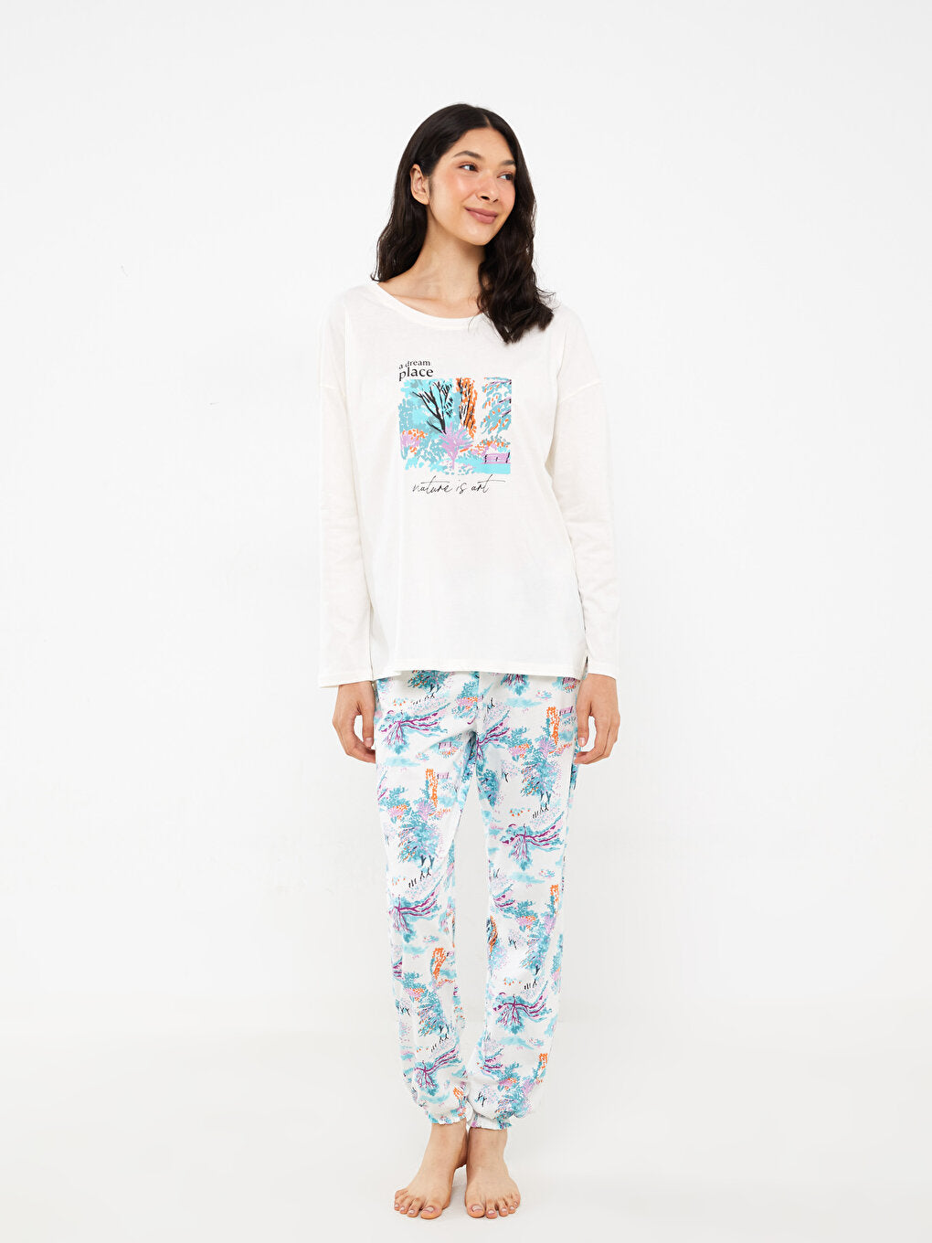 Crew Neck Printed Long Sleeve Women's Pajama Set