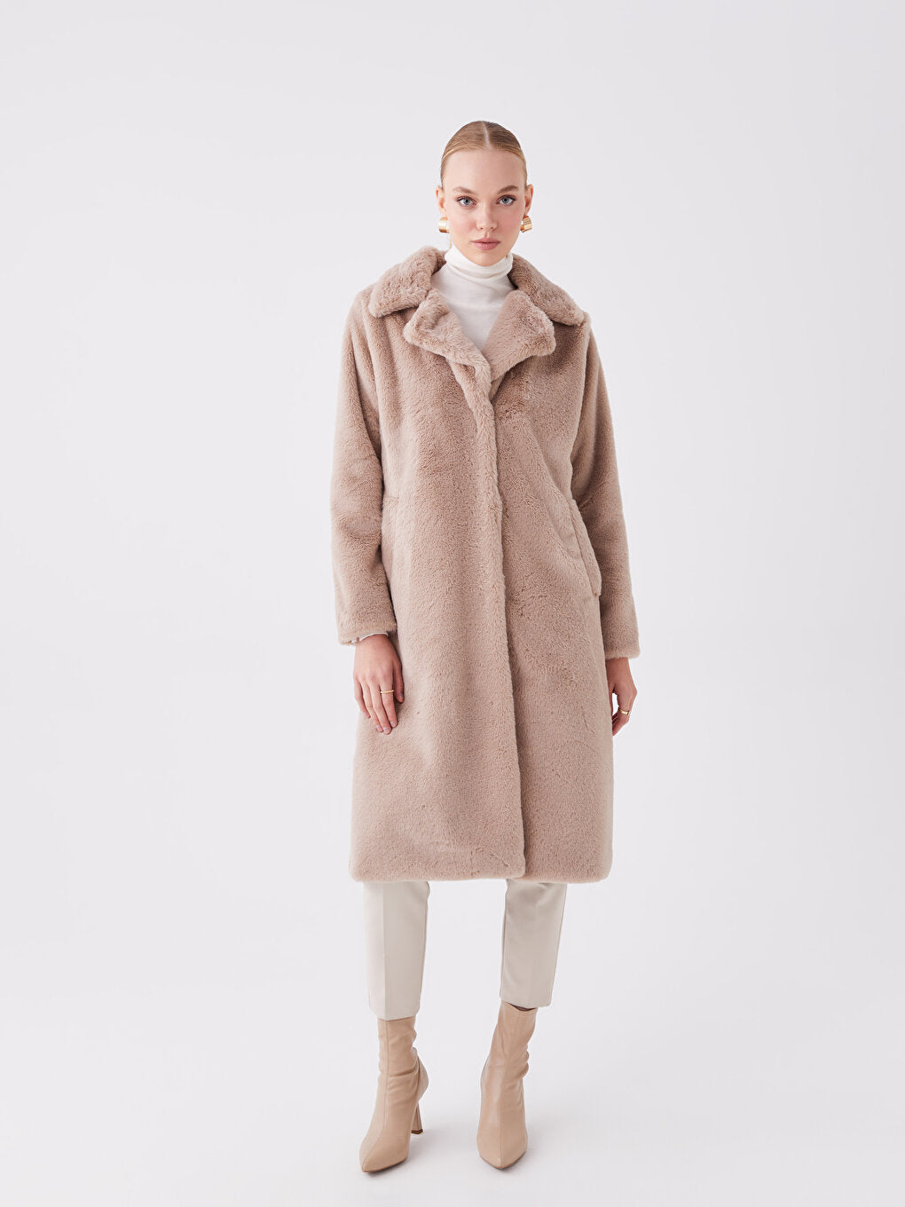 Women's Jacket Collar Plain Fur Coat