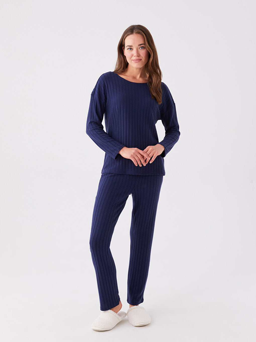 Crew Neck Plain Long Sleeve Women's Pajama Set