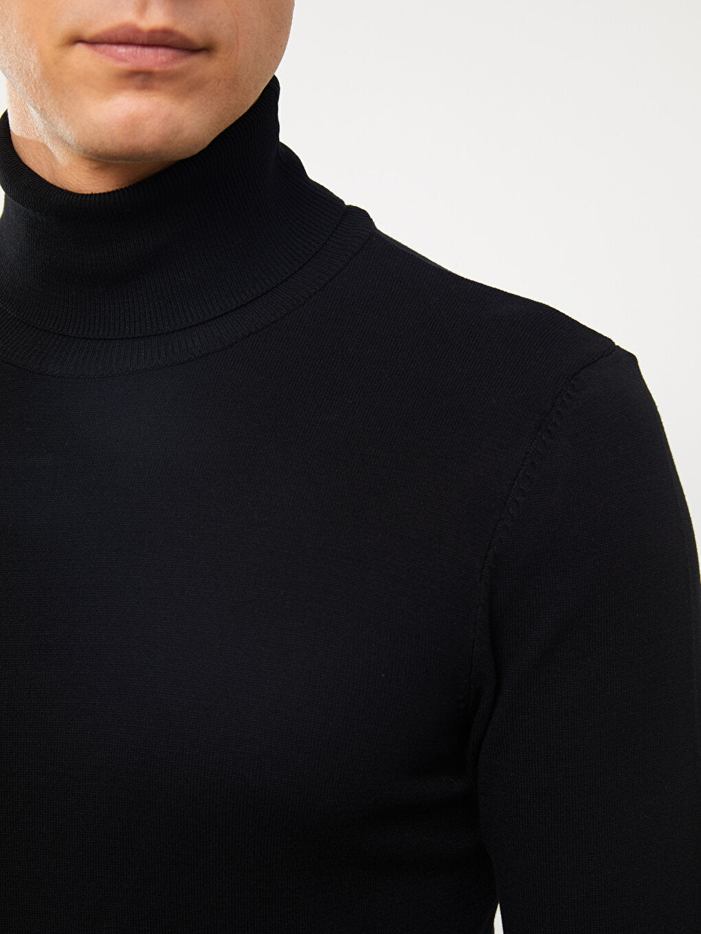 Turtleneck Long Sleeve Men's Knitwear Sweater