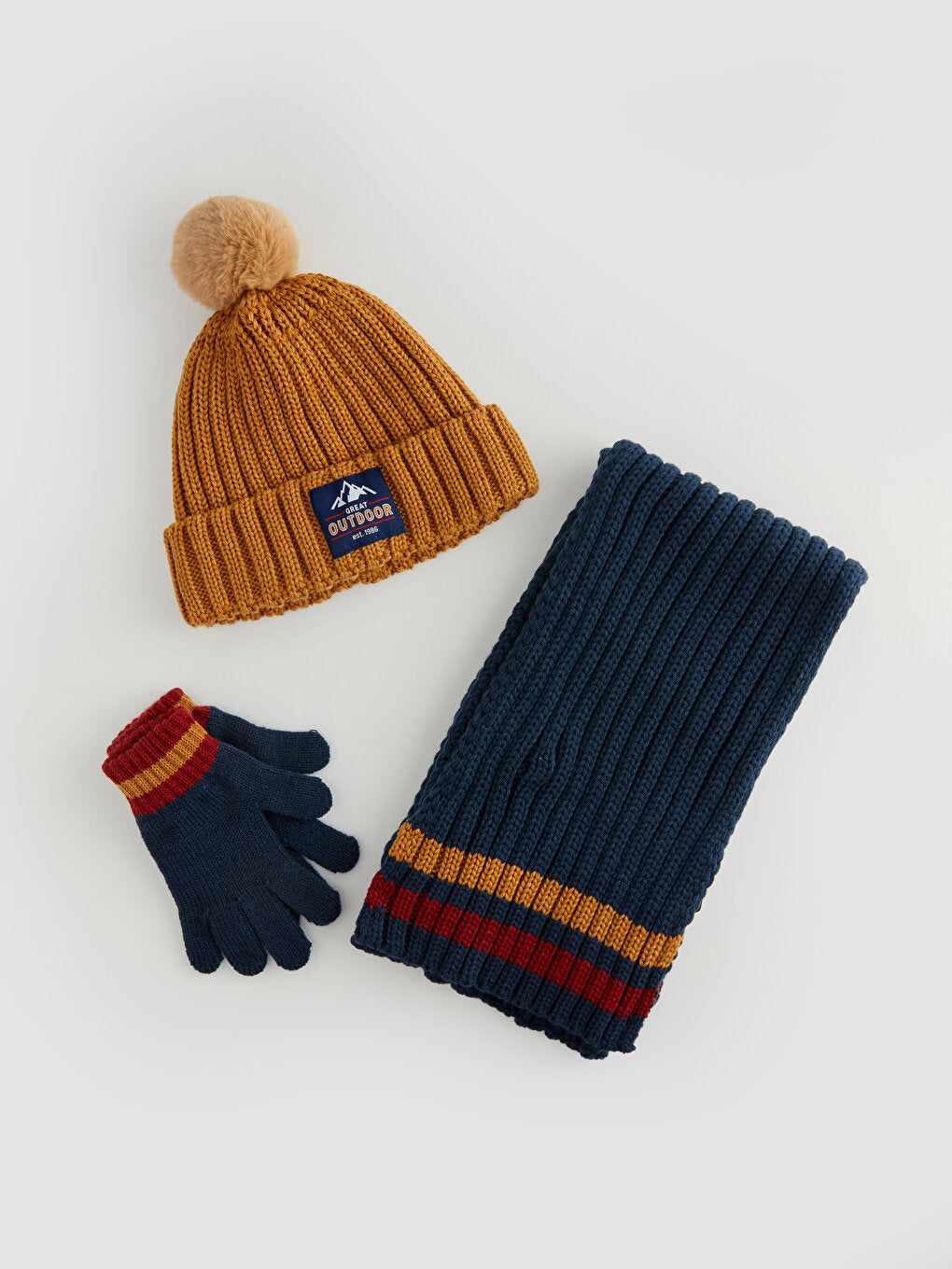 Boy's Scarf, Beret and Gloves Set