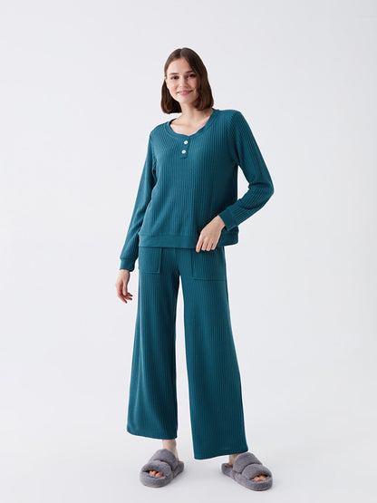 Crew Neck, Patterned Long Sleeve Women's Pajama Set