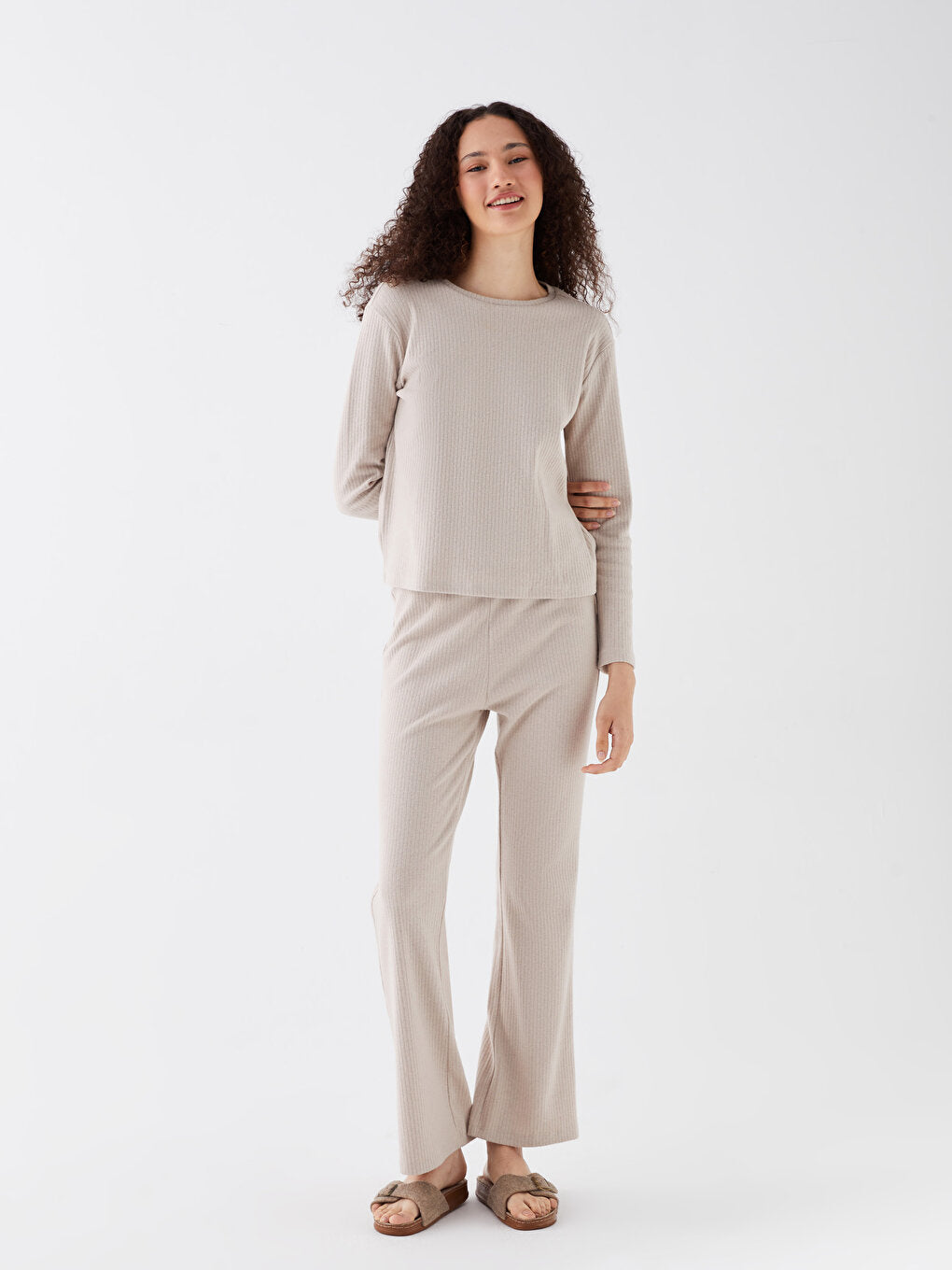 Crew Neck Plain Long Sleeve Women's Pajama Set