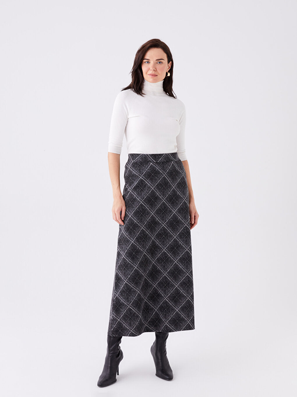 Patterned Women's Skirt with Elastic Waist