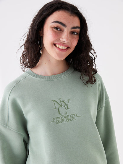 Crew Neck Embroidered Long Sleeve Oversize Women's Sweatshirt