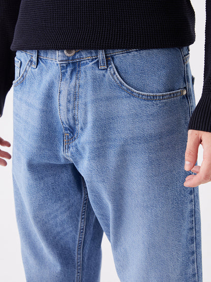 700 Straight Fit Men's Jean Trousers