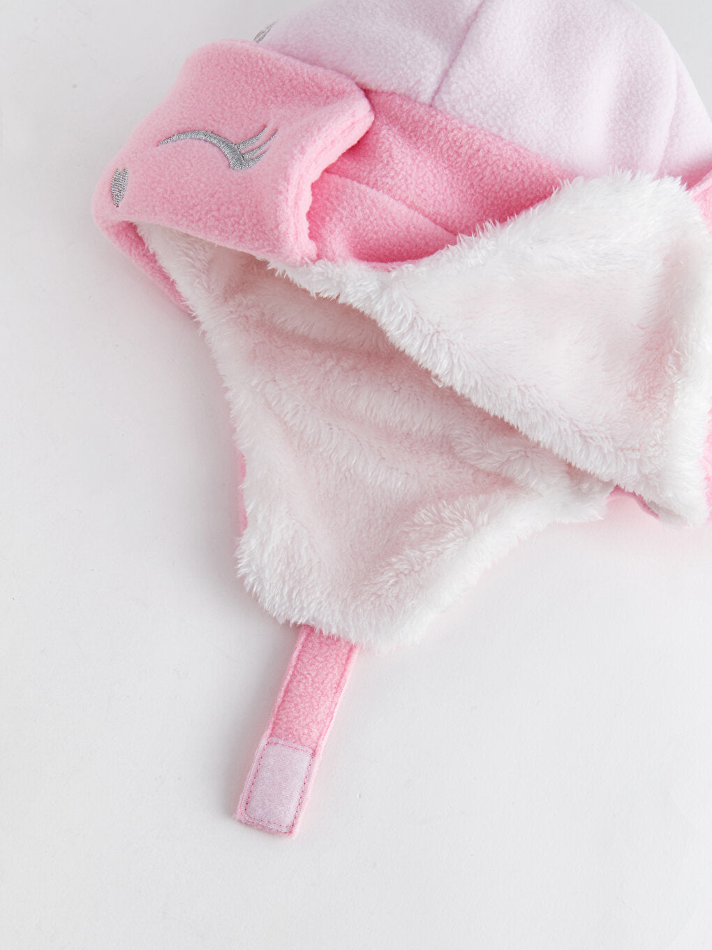 Embroidered Girl's Snow Hat