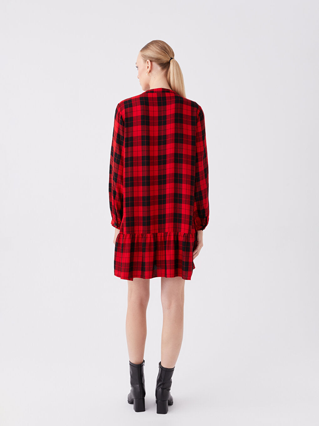 Magnificent Collar Plaid Long Sleeve Women's Tunic