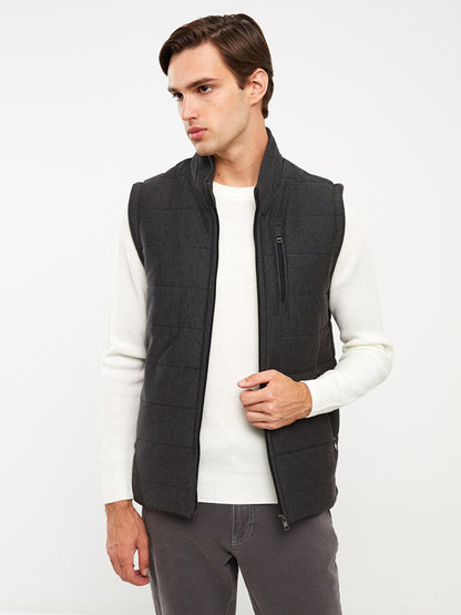 Standard Mold Stand Collar Men's Puffer Vest