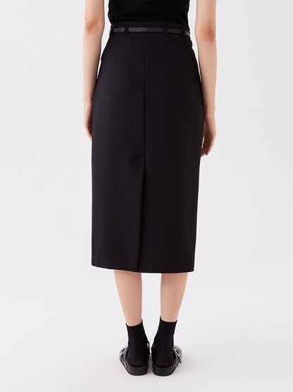 Women's Standard Fit Straight Skirt