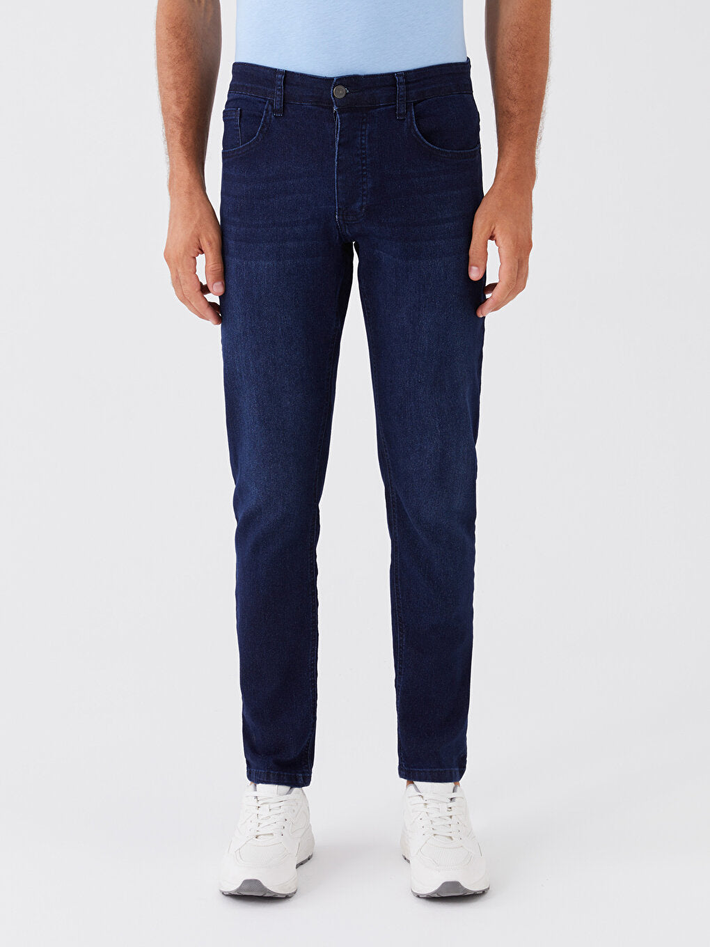 750 Slim Fit Men's Jean Trousers