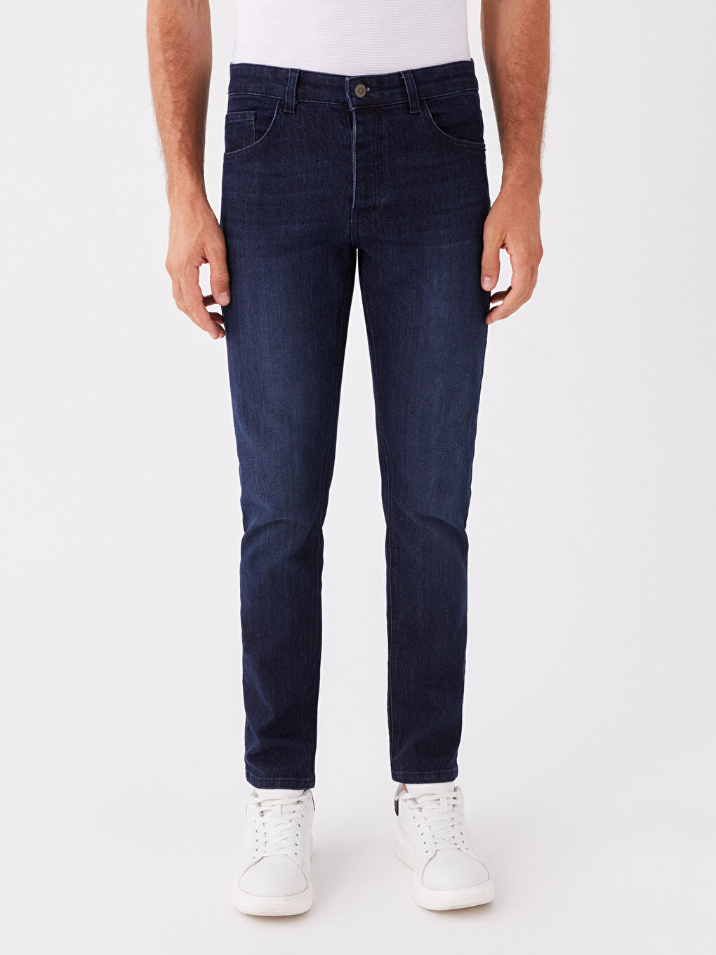 750 Slim Fit Men's Jean Trousers