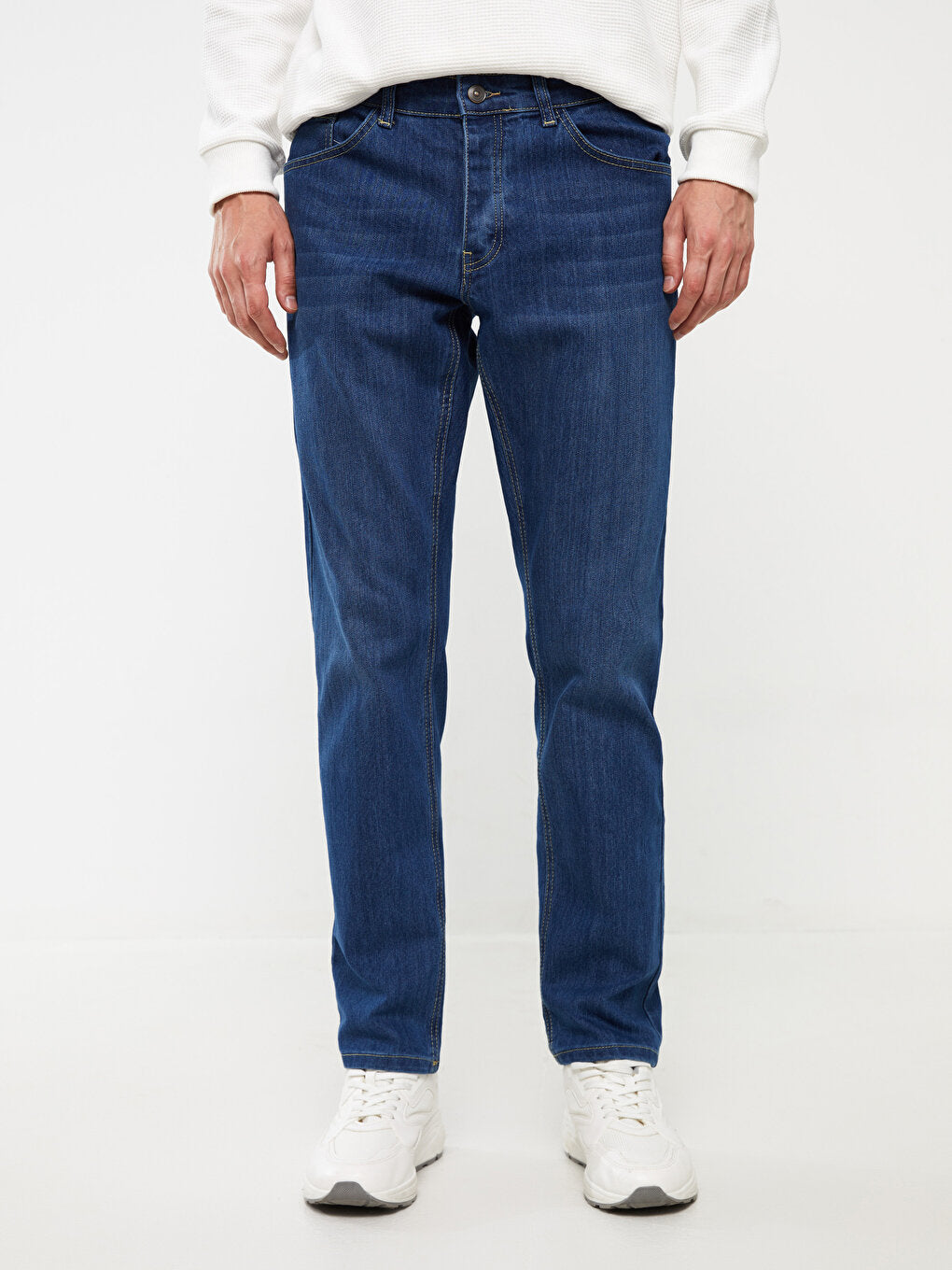 750 Slim Fit Men's Jean Trousers