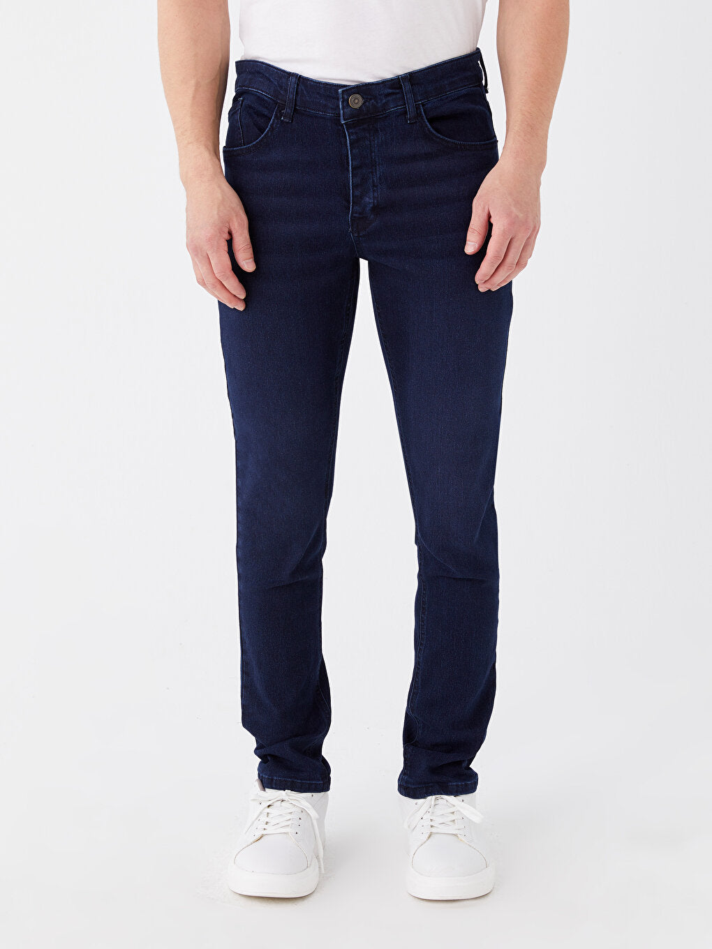 750 Slim Fit Men's Jean Trousers