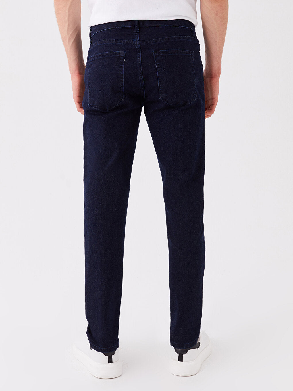 750 Slim Fit Men's Jean Trousers