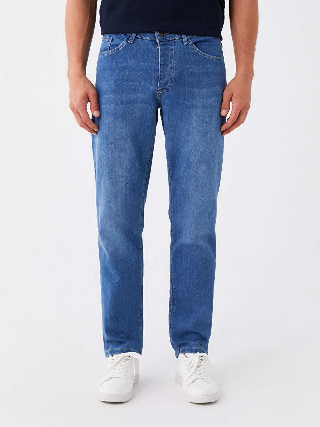 779 Regular Fit Men's Jean Trousers