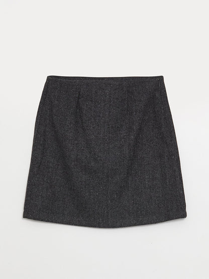 Women's Standard Fit Straight Skirt