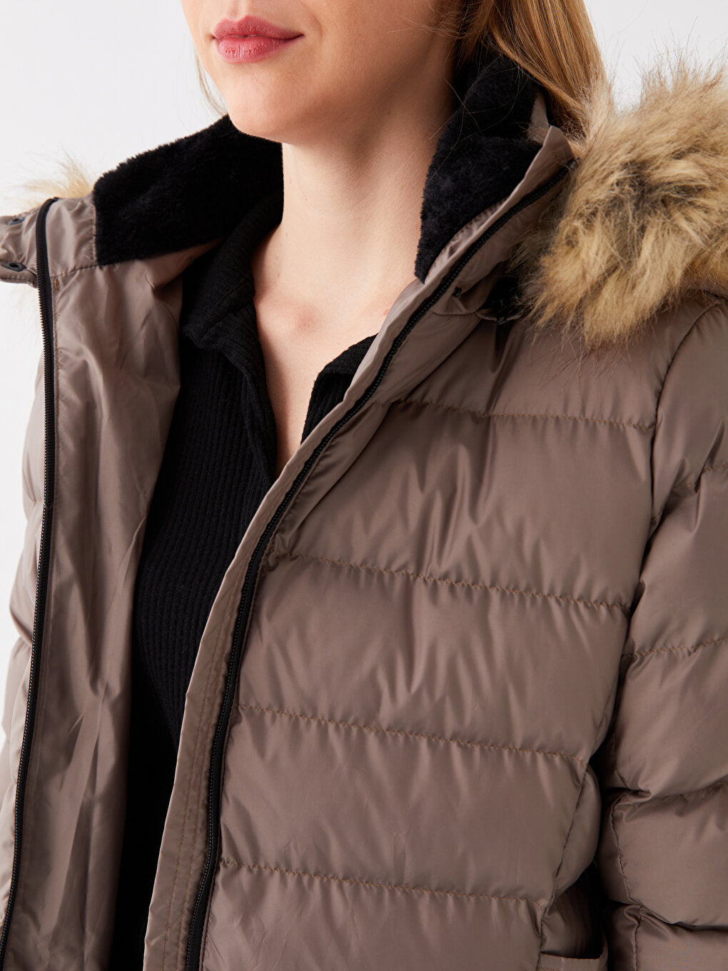 Women's Hooded Plain Puffer Coat