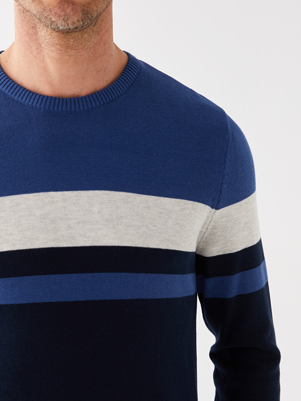 Crew Neck Long Sleeve Color Block Men's Knitwear Sweater