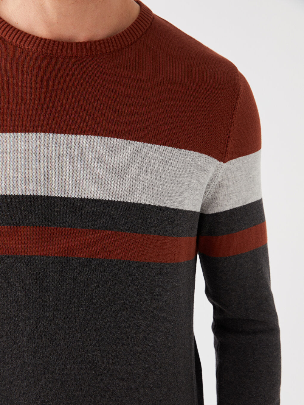 Crew Neck Long Sleeve Color Block Men's Knitwear Sweater