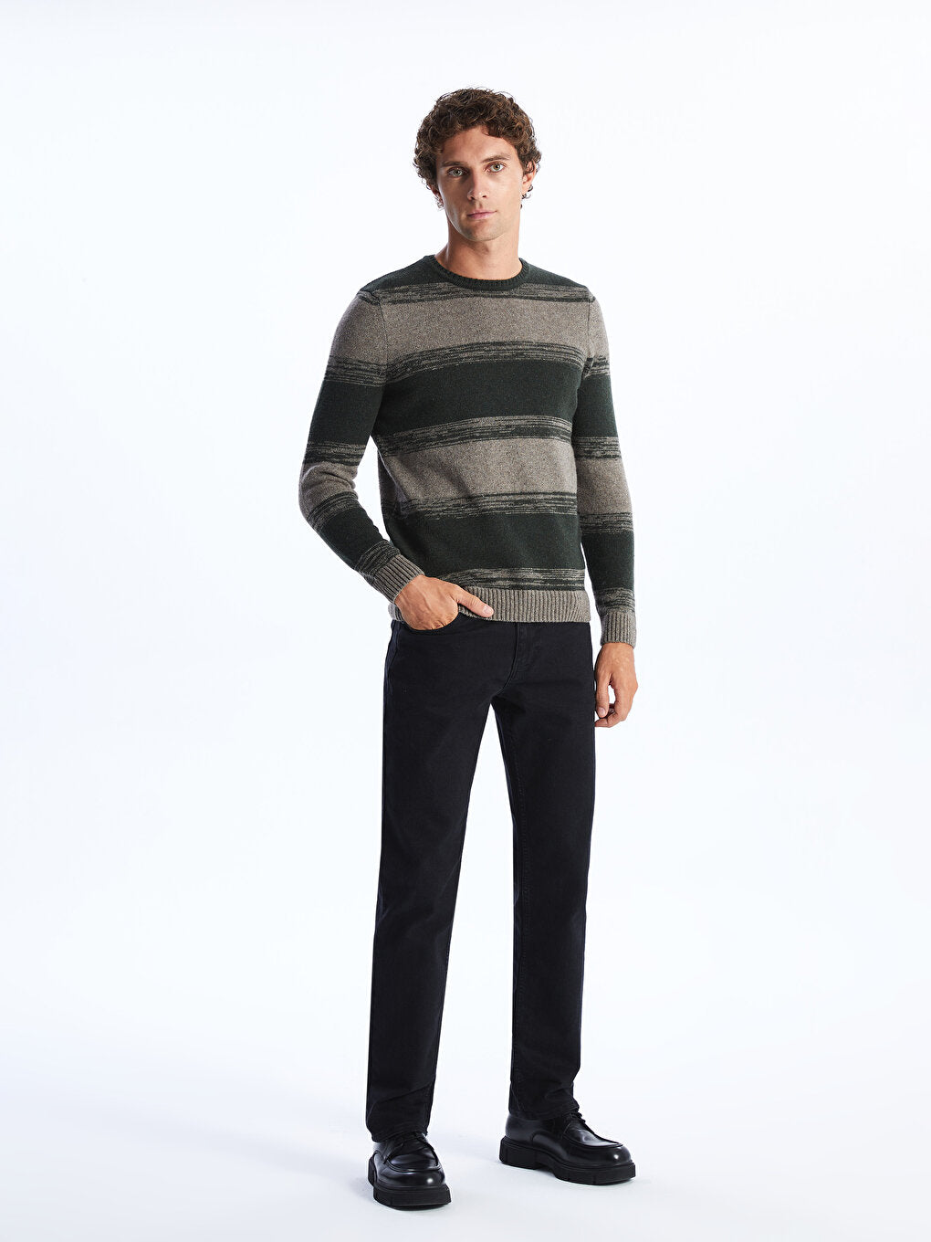 Crew Neck Long Sleeve Color Block Men's Knitwear Sweater