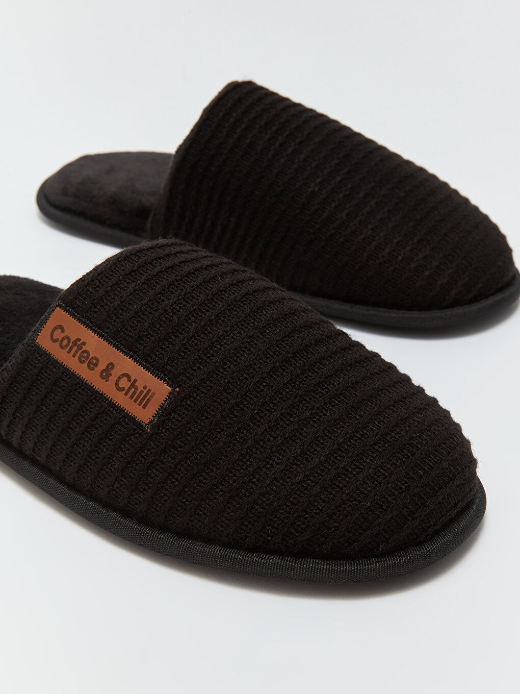 Label Printed Men's House Slippers