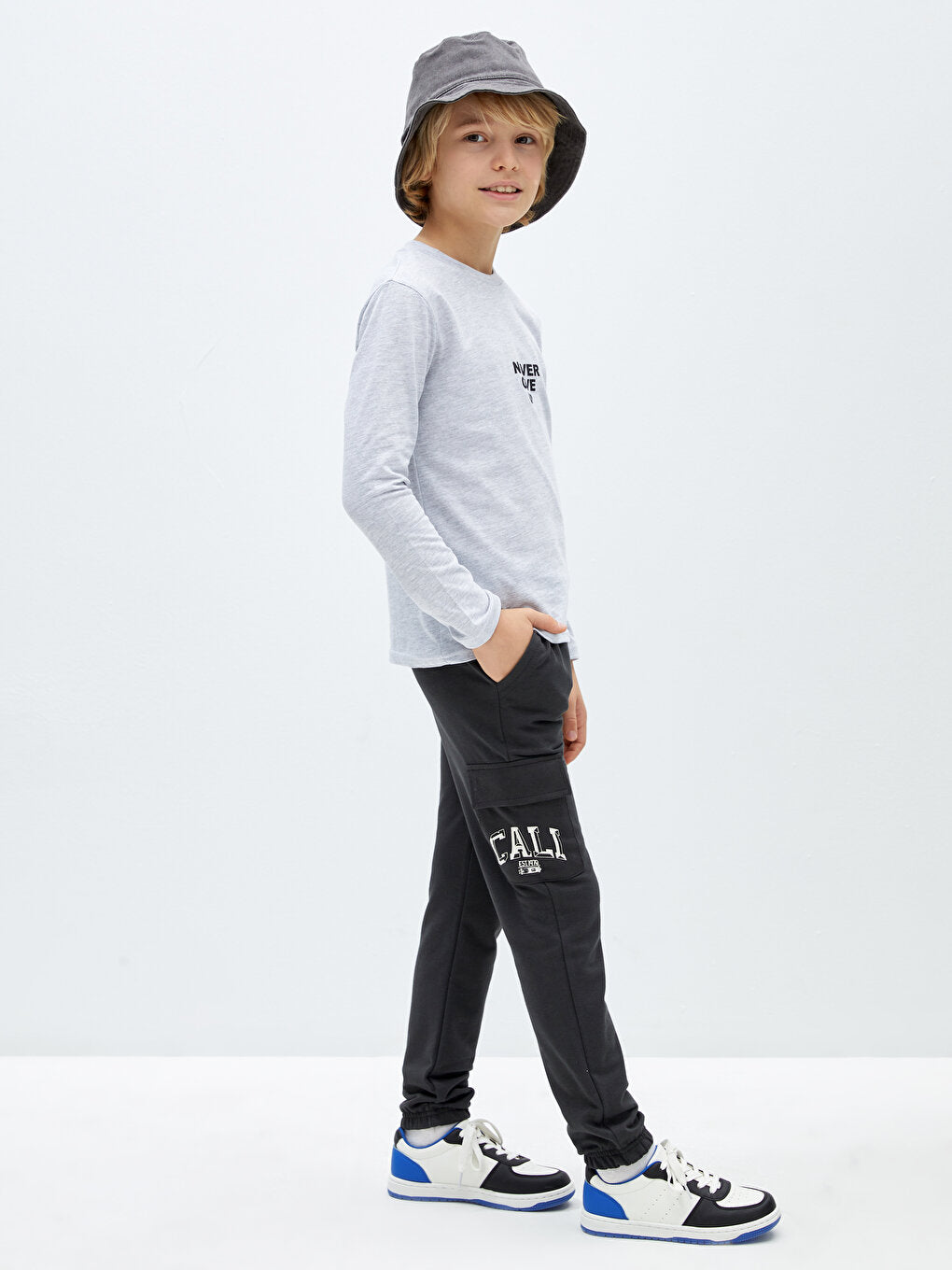 Boys' Cargo Sweatpants with Elastic Waist