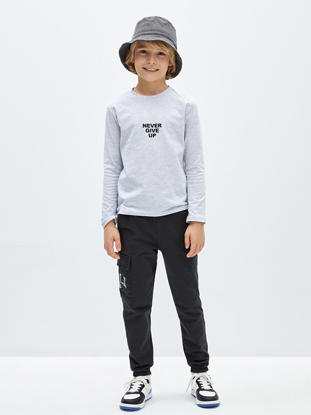 Boys' Cargo Sweatpants with Elastic Waist