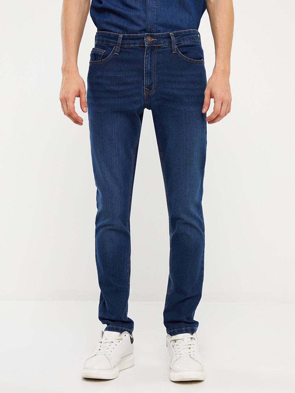 750 Slim Fit Men's Jean Trousers