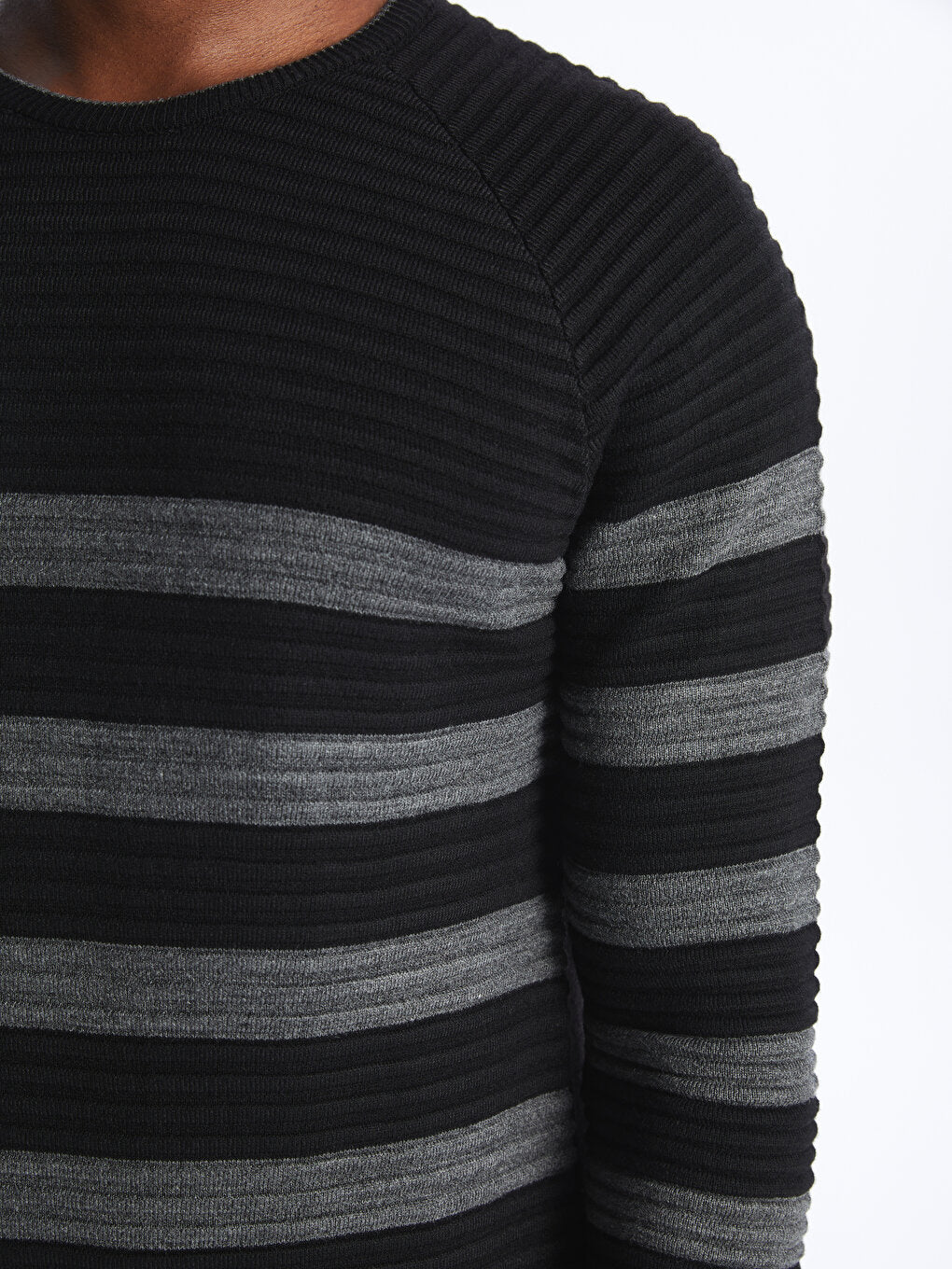 Crew Neck Long Sleeve Striped Men's Knitwear Sweater